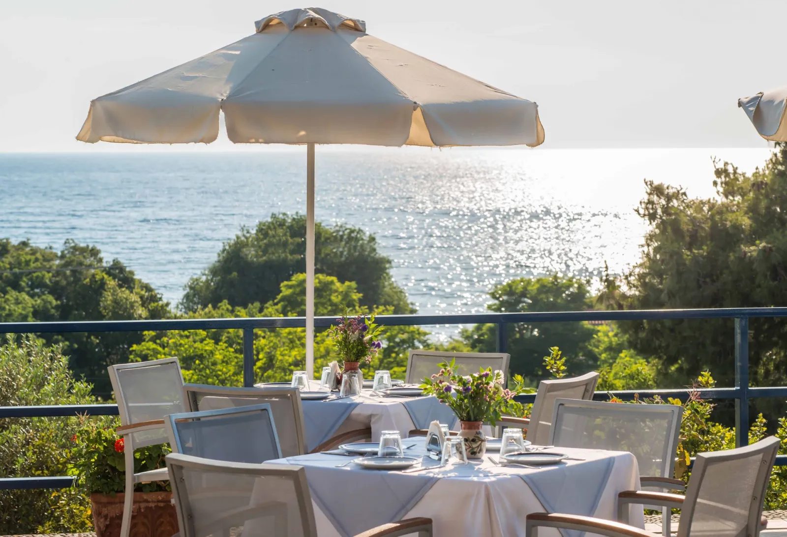 Delfinia Hotel & Bungalows Lesvos