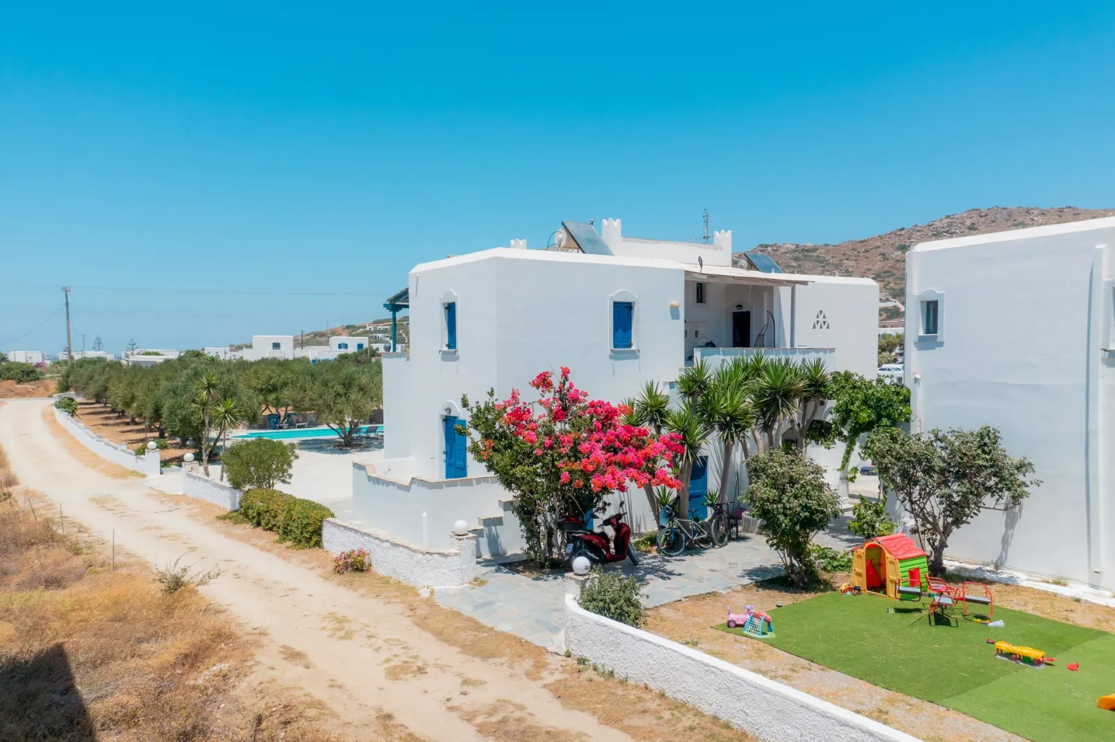 Diamantis Studios Naxos
