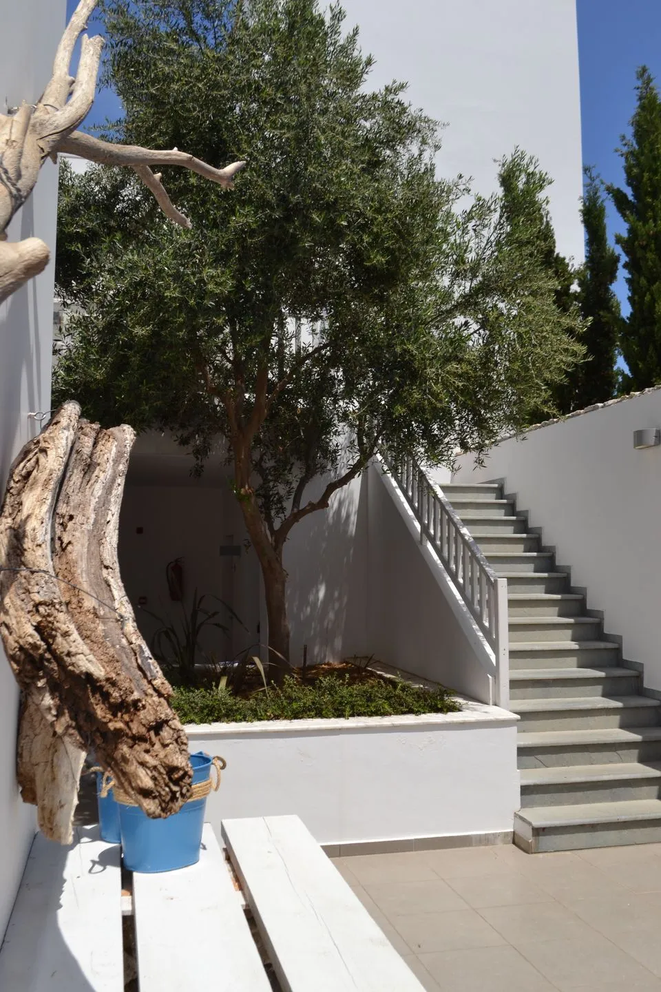 Bungalows entrance