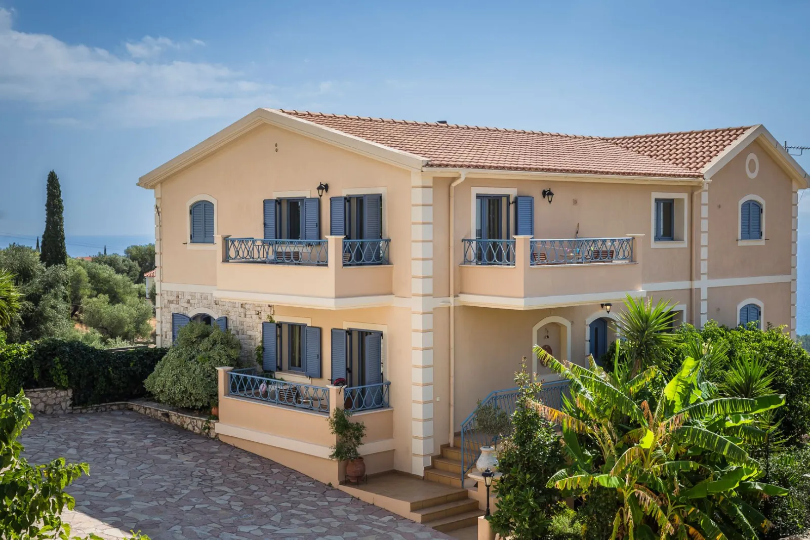 Diana Studios Kefalonia