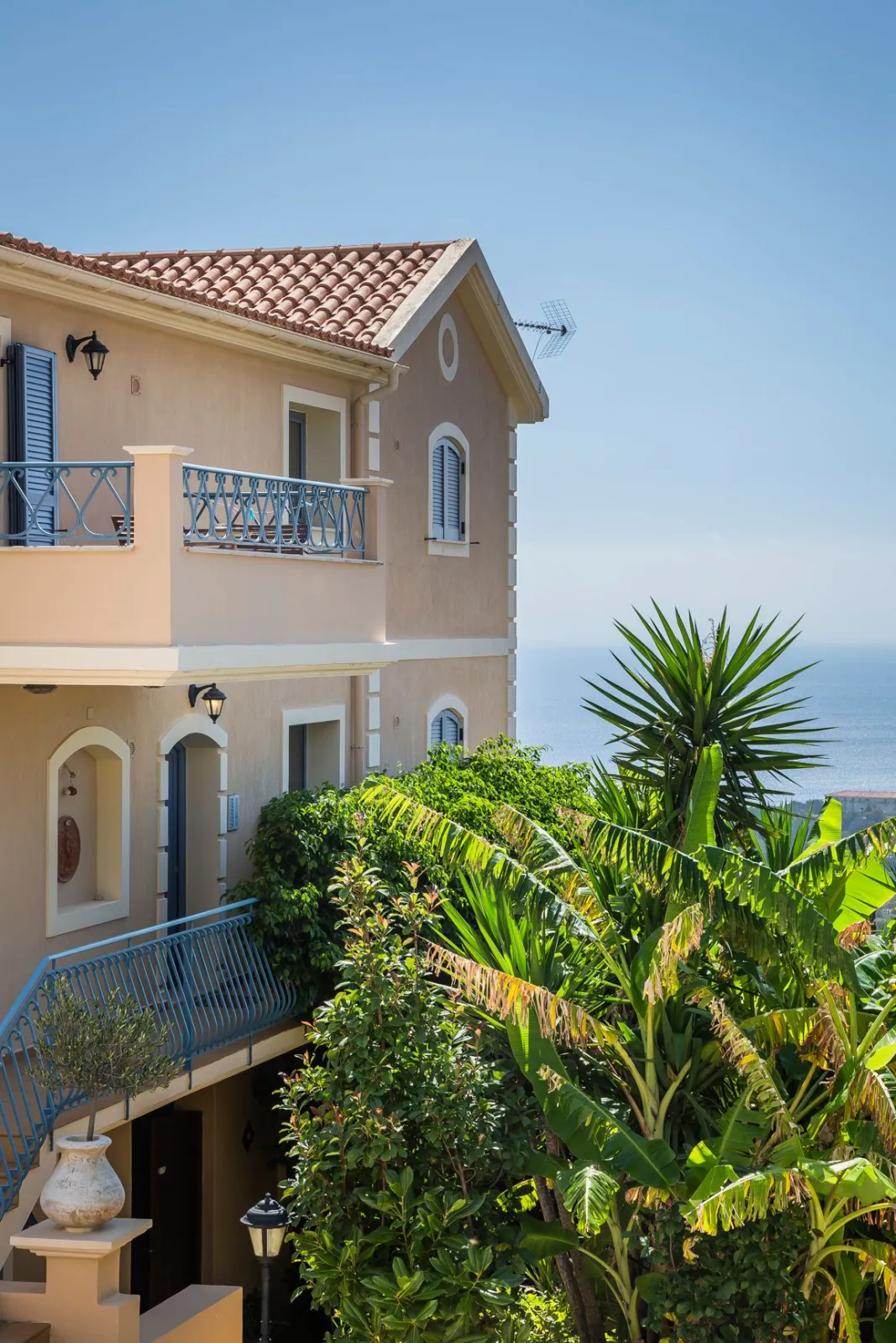 Diana Studios Kefalonia