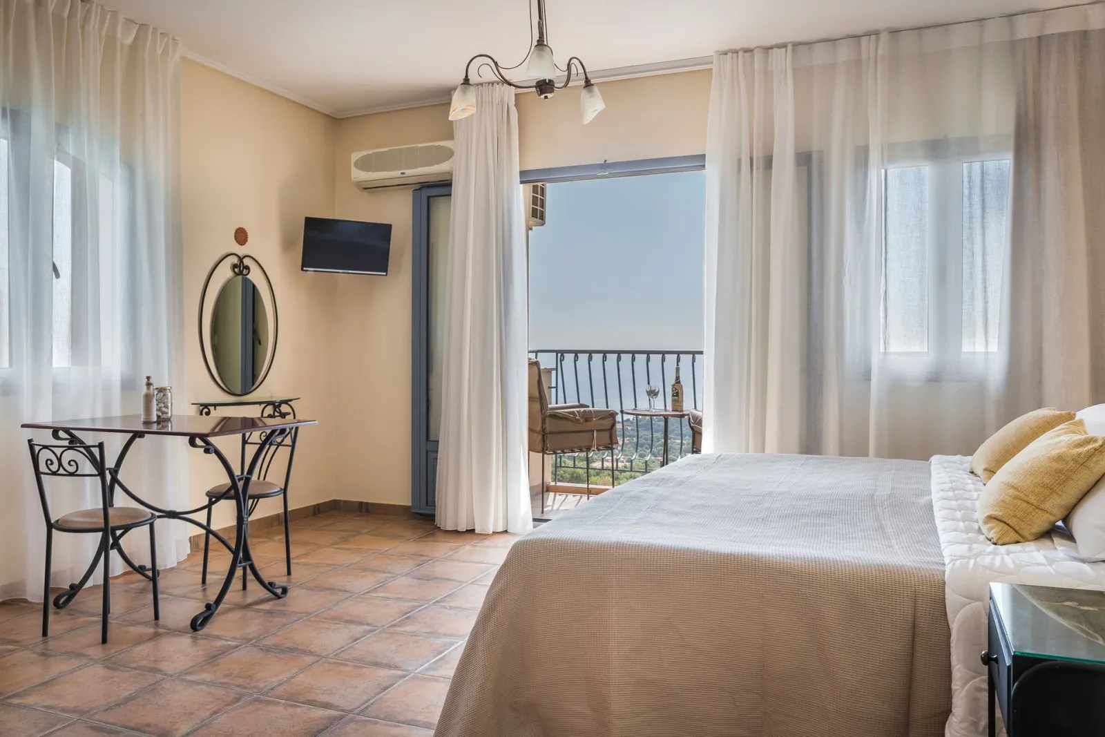 Diana Studios Kefalonia
