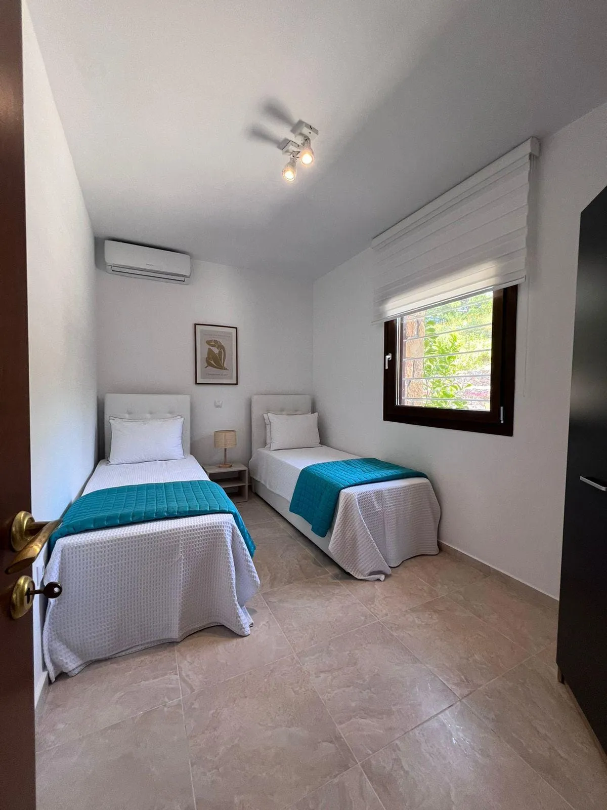 twin room vila 2