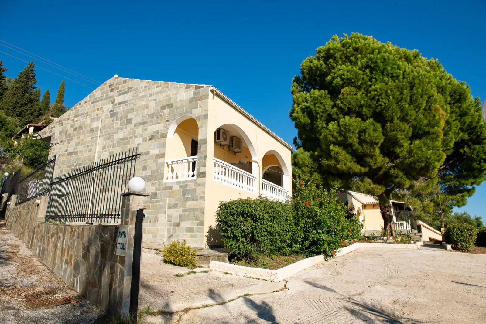 Dimitra Studios