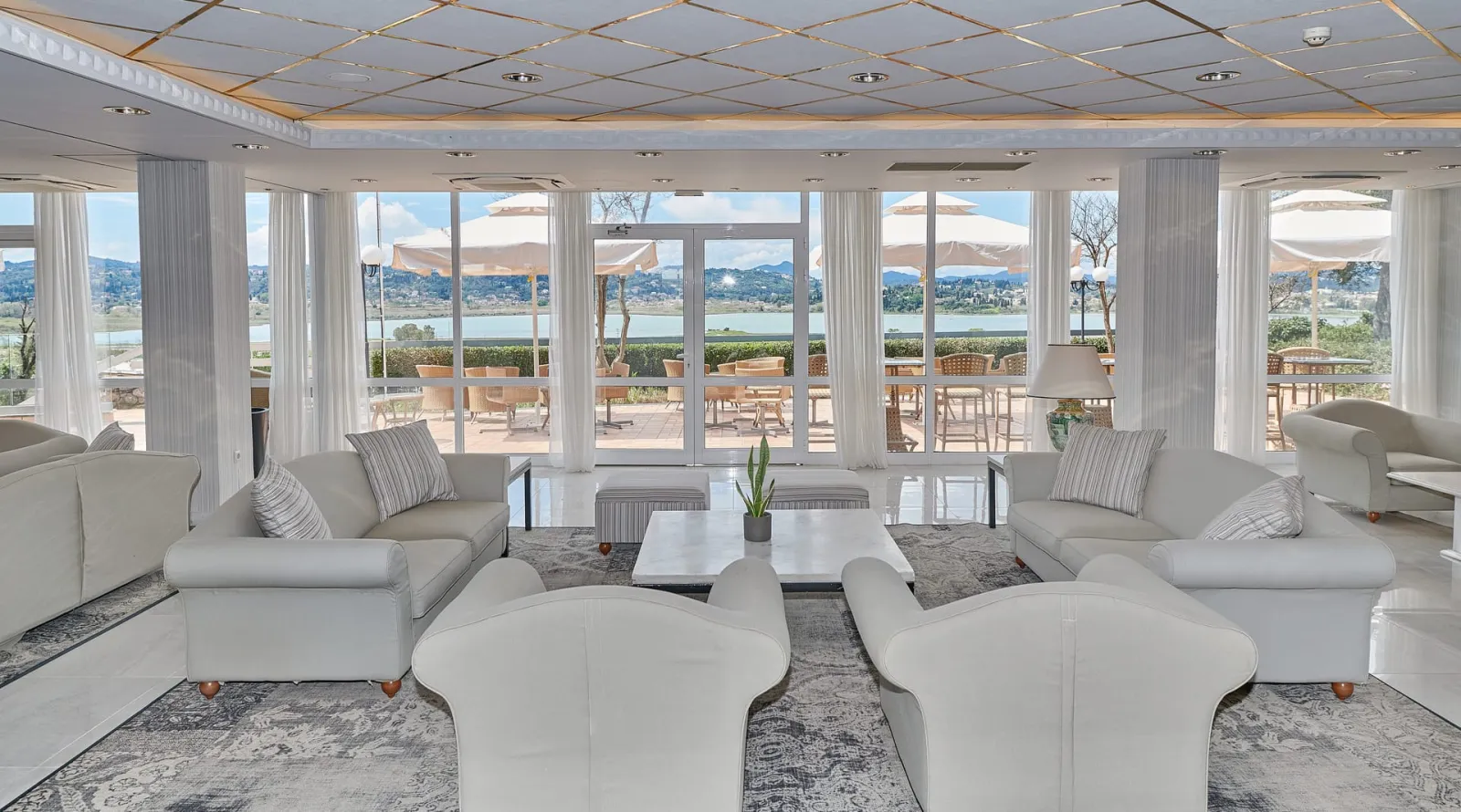 Lounge area