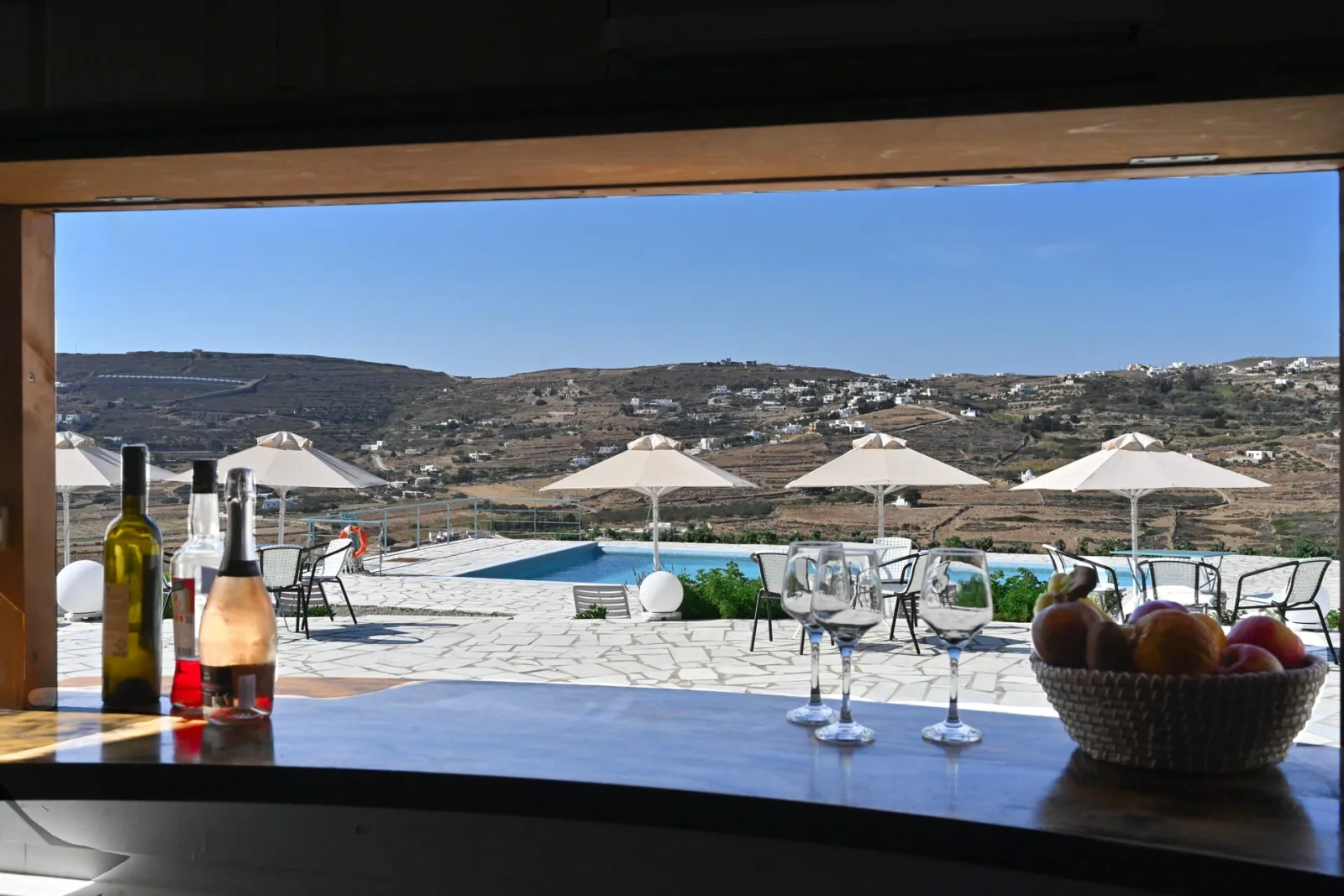 Pool Bar