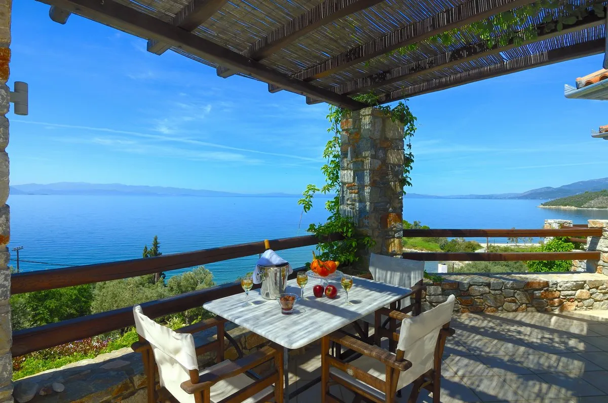 Anthyllion Villa in Lefokastro Pelion with panoramic seaview
