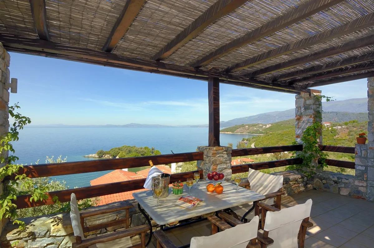 Anthyllion Villa in Lefokastro Pelion with panoramic seaview