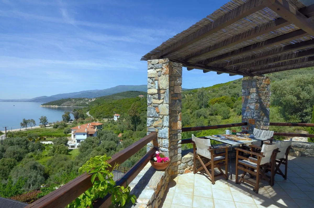 Anthyllion Villa in Lefokastro Pelion with panoramic seaview