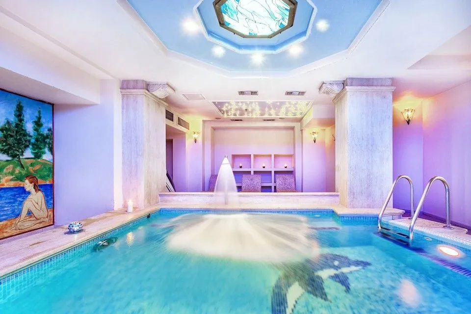 Wellness Fitness Center, pool