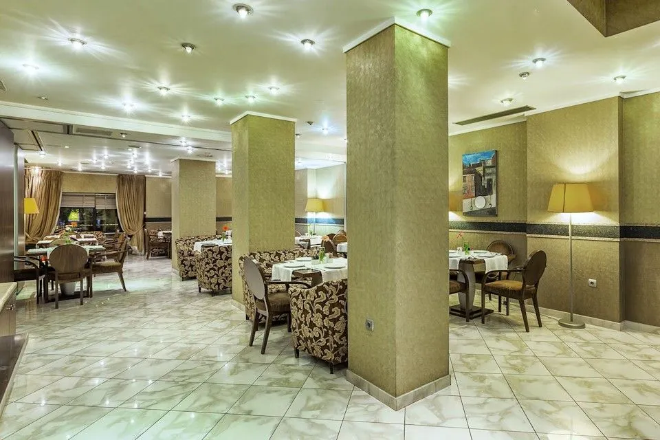 Breakfast room