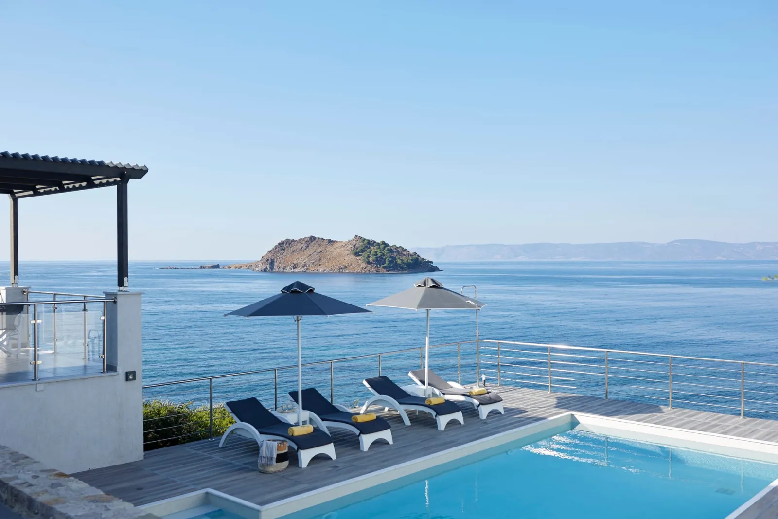 Superior Seafront Villa with Private Pool