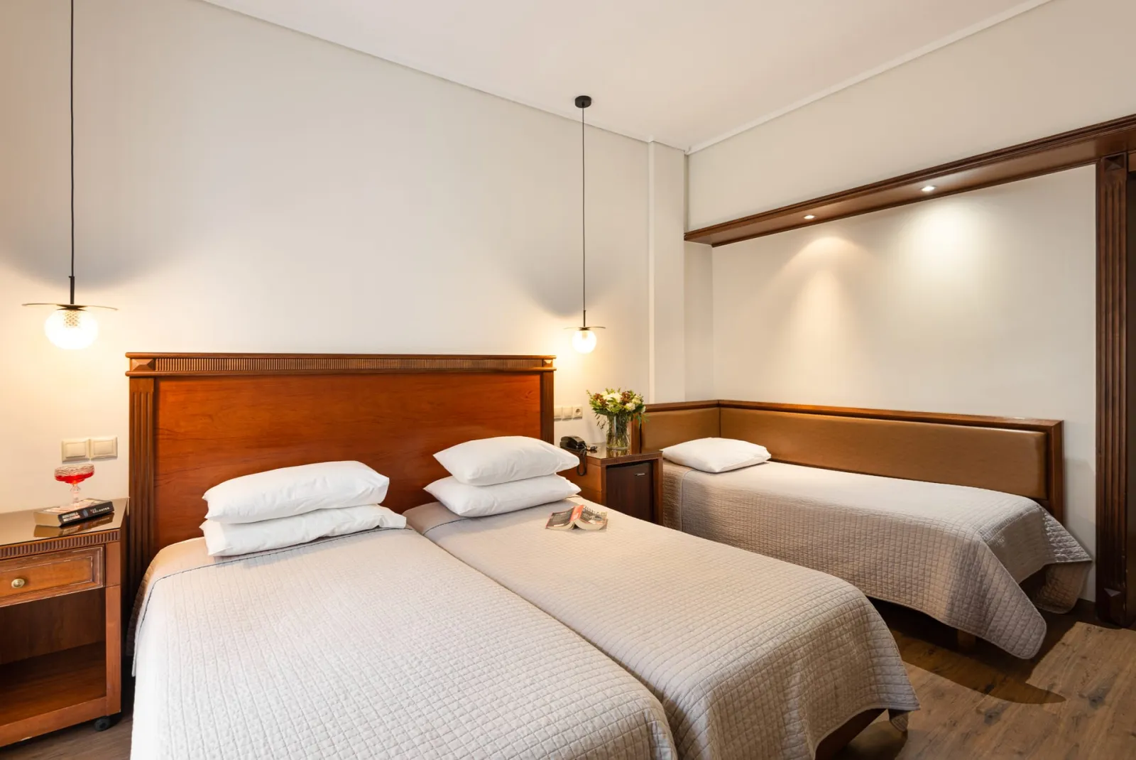 Hotel El Greco Triple Room