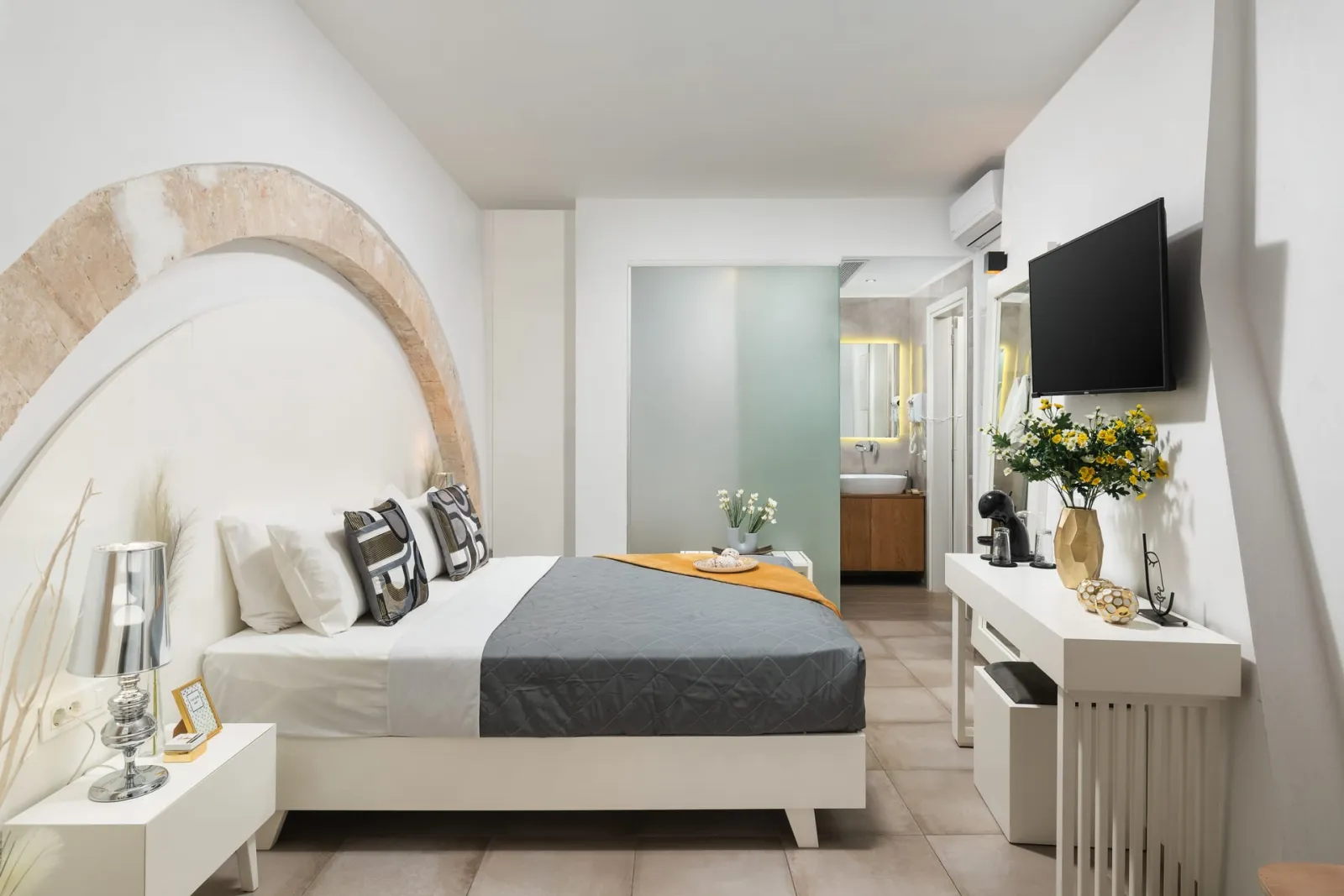Elia Portou Luxury Residence