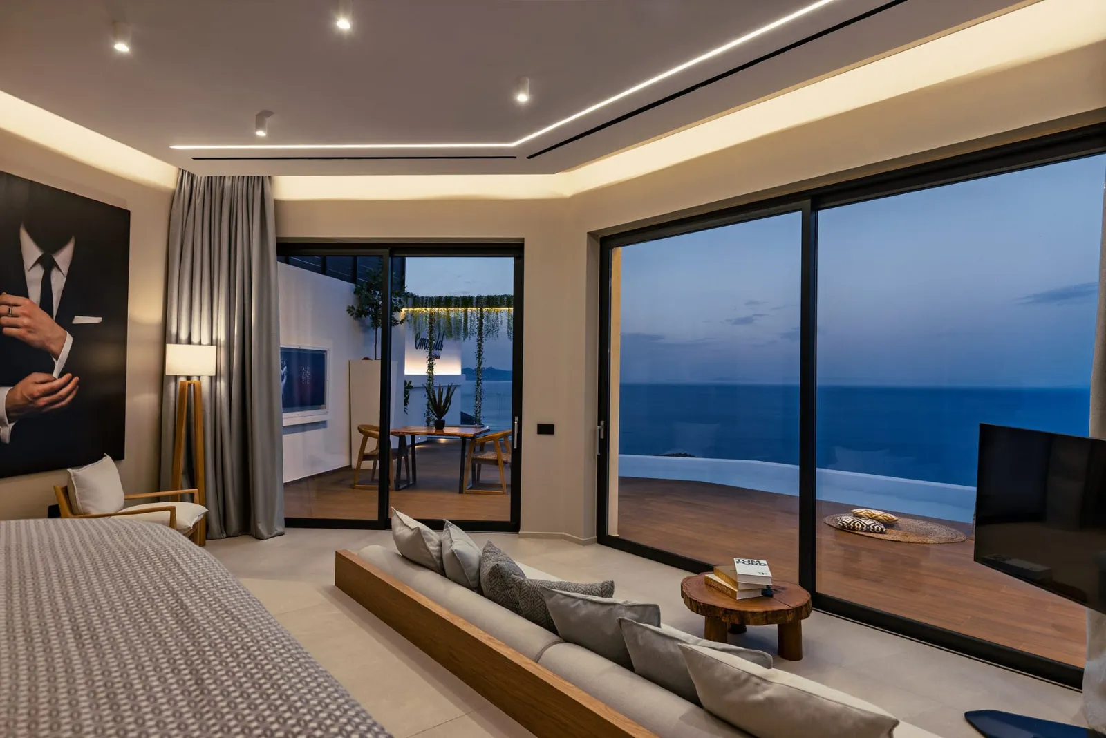 Emerald Villas & Suites