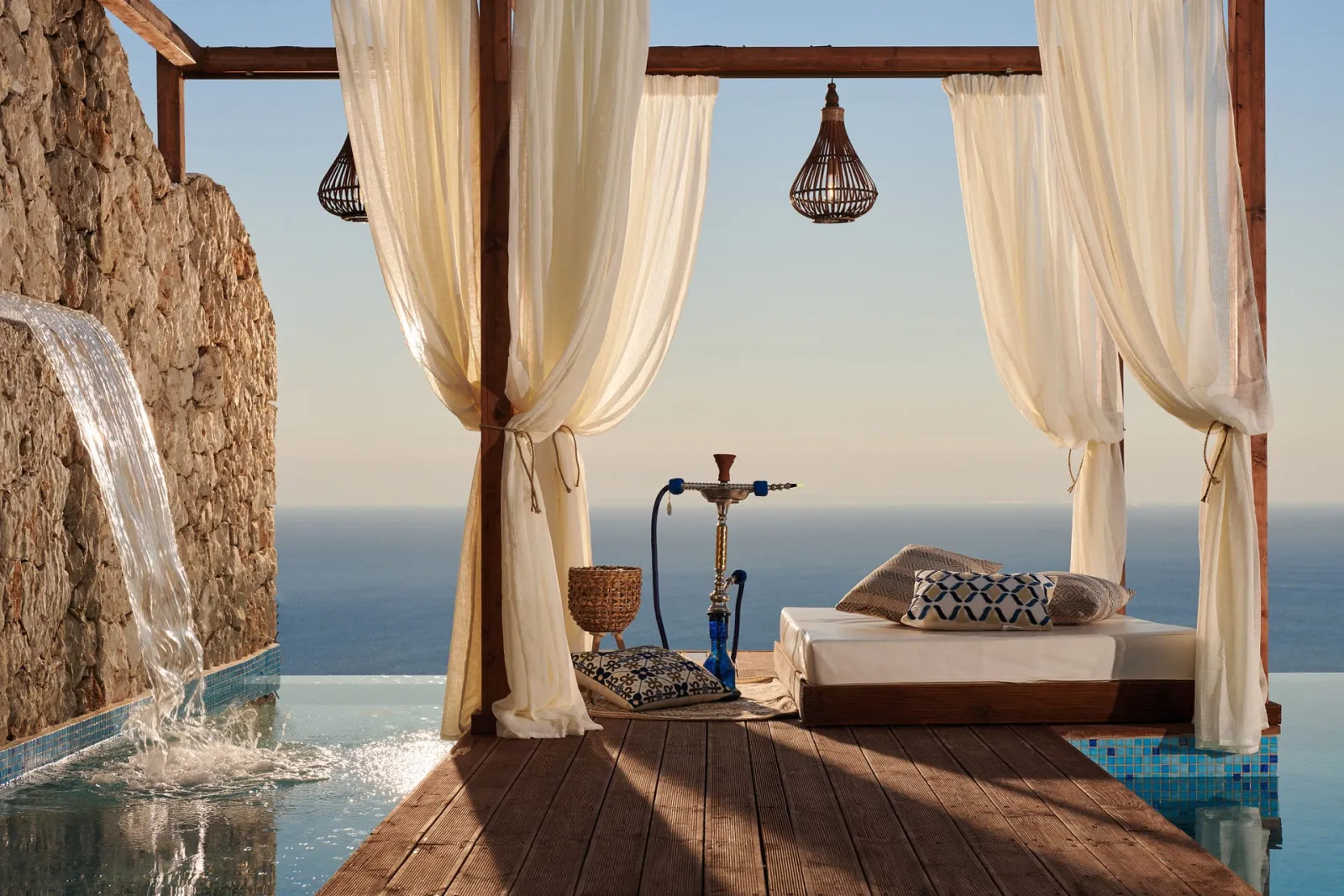 Emerald Villas & Suites