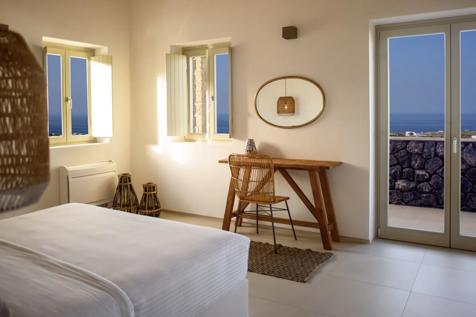 Executive 2 Bedroom Suite with Private Pool - Spacious bedroom
