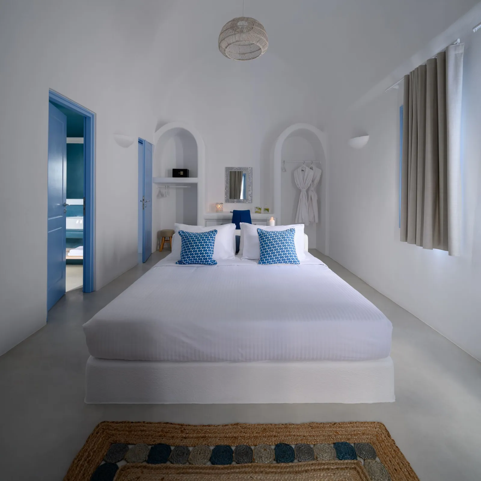 Premier 2 Bedroom Villa with Private Pool - Spacious bedroom with private bathroom