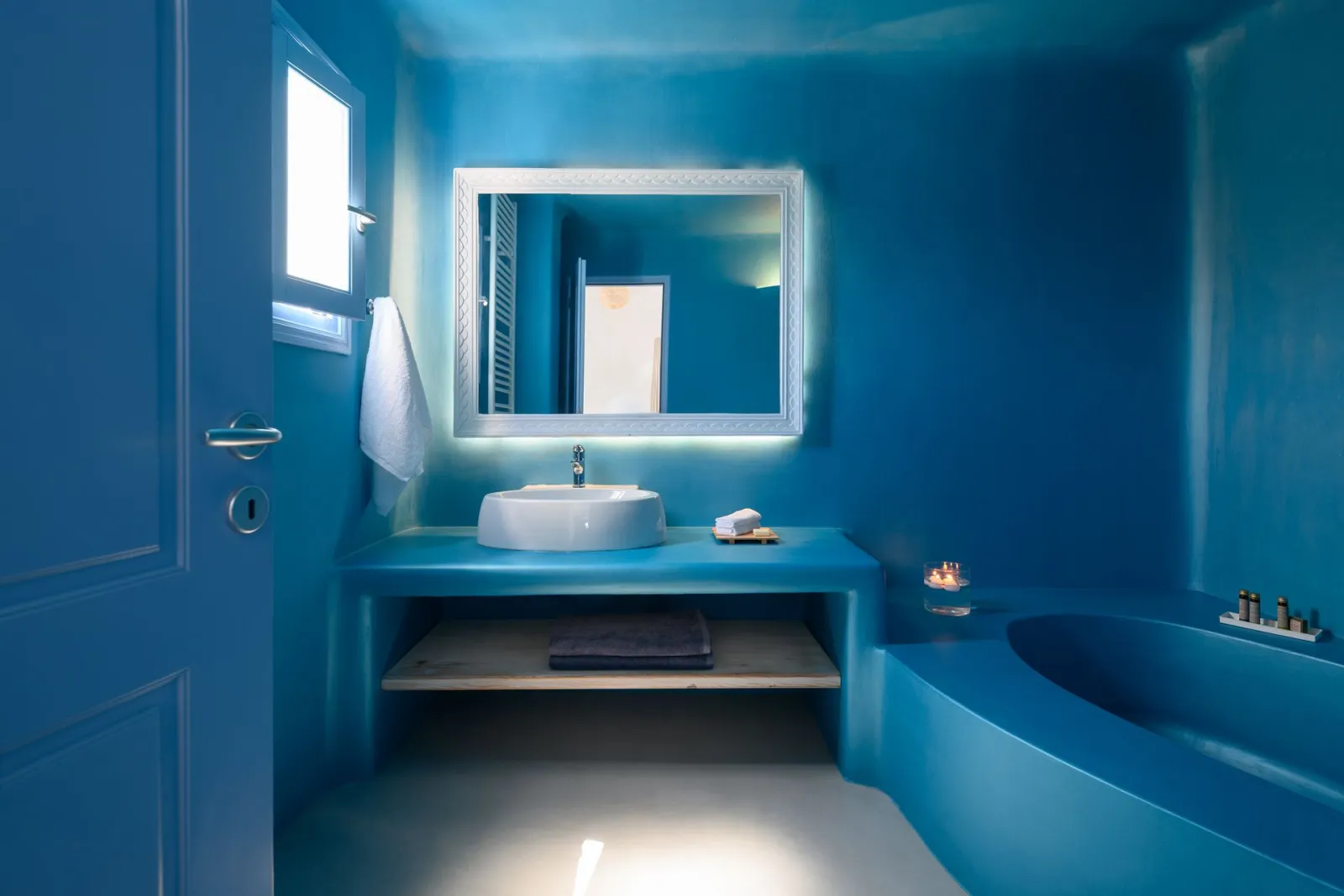 Supreme 2 Bedroom Villa - Bathroom with shower