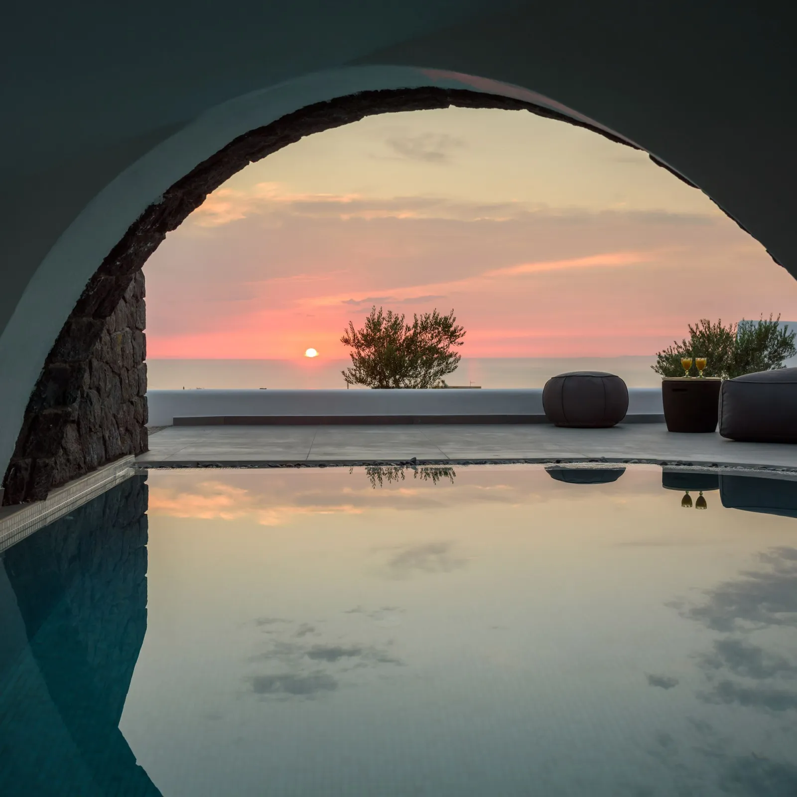 Senior 2 Bedroom Suite with Private Pool - Sea view