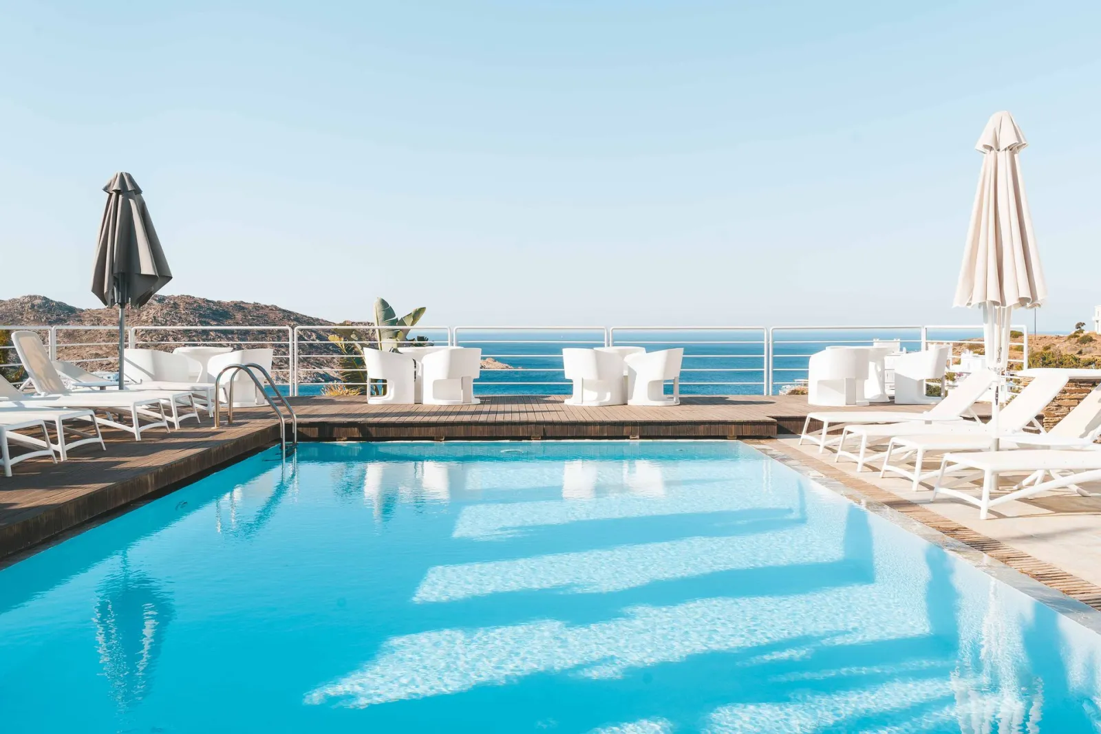 Far Out Hotel & Spa