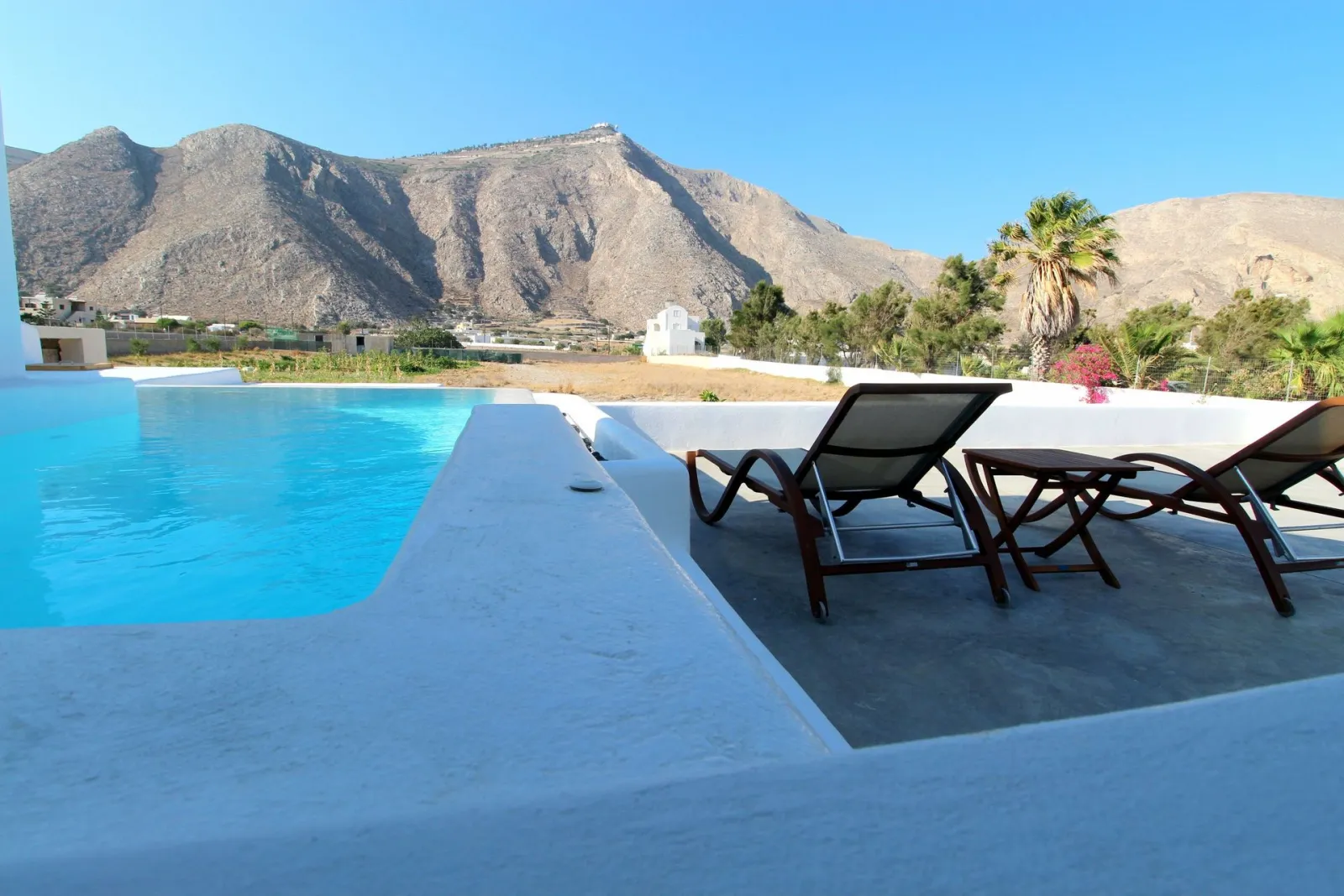 Filira Suites Santorini