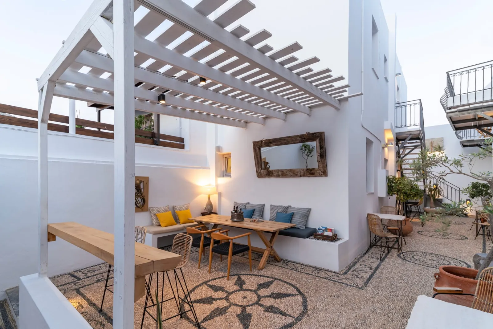 Courtyard - Outdoor Space