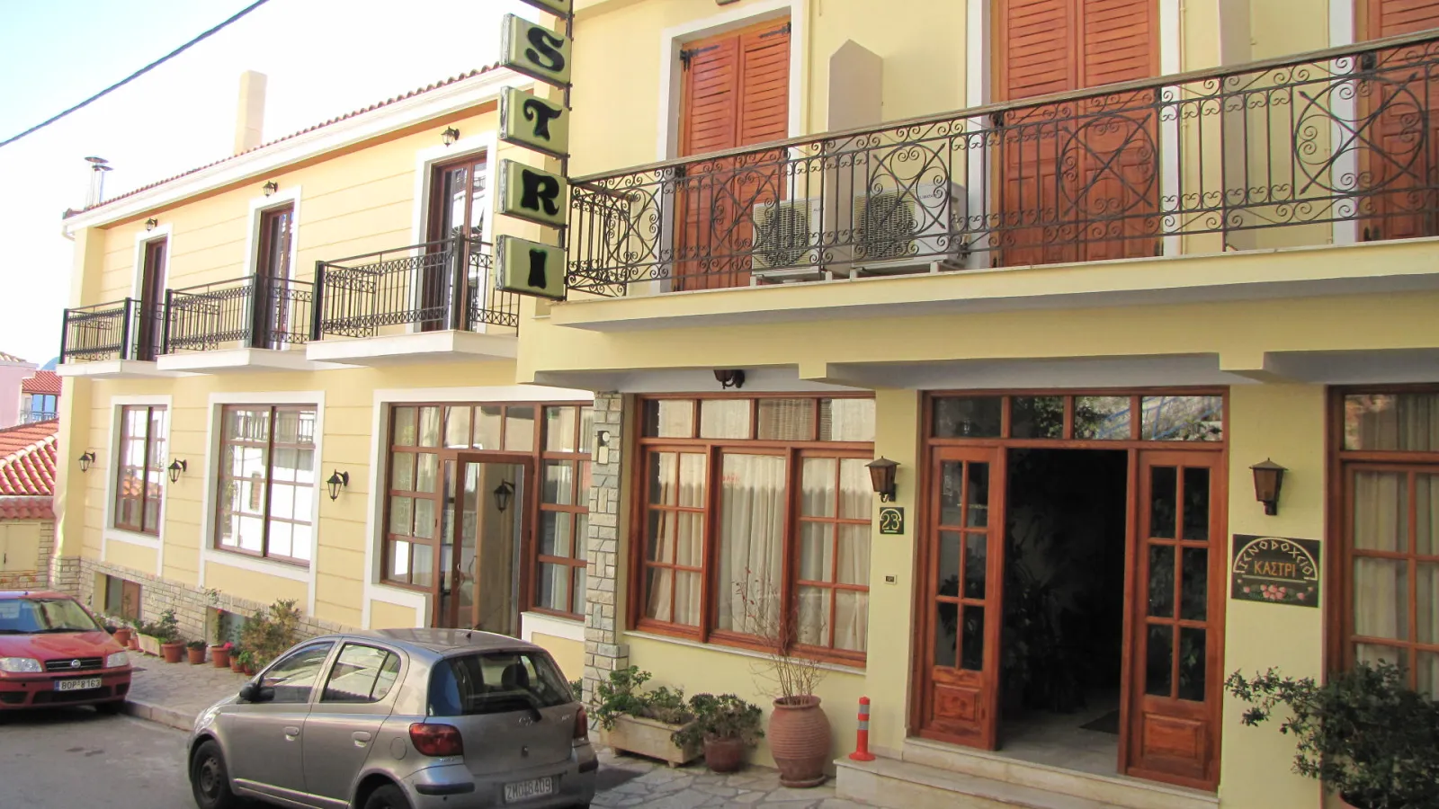 Castri Hotel