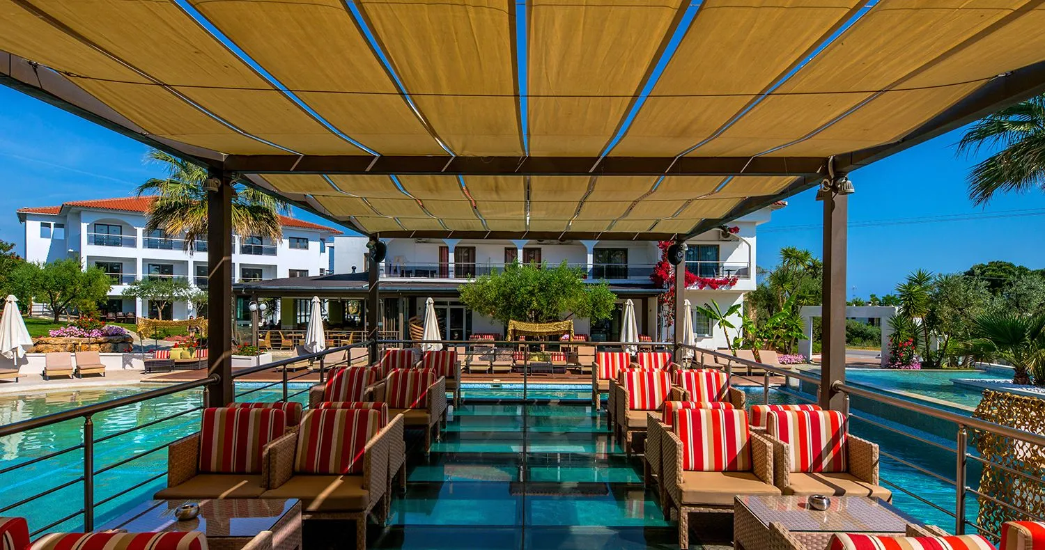Flegra Palace - Soleil Pool-Bar