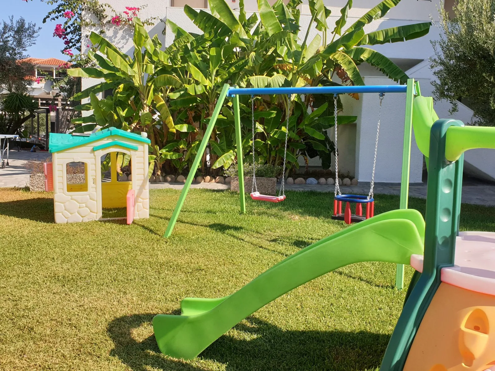 Flegra Palace - Playground