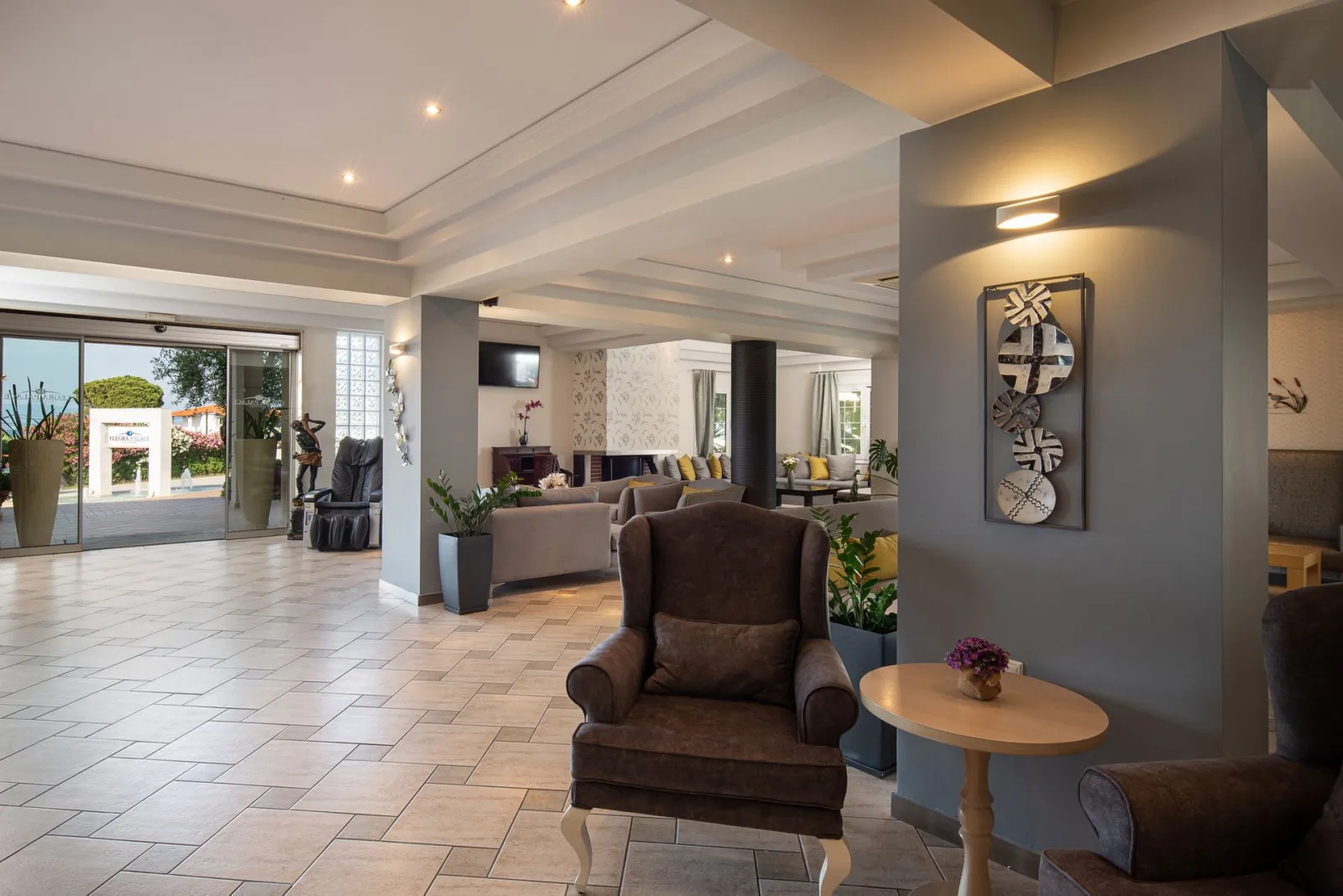 Flegra Palace - Lobby - Reception