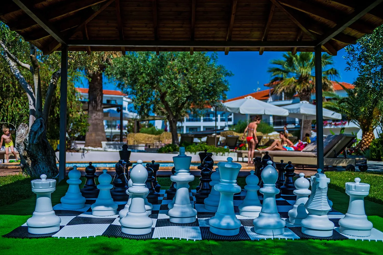 Flegra Palace - Outdoor Giant Chess