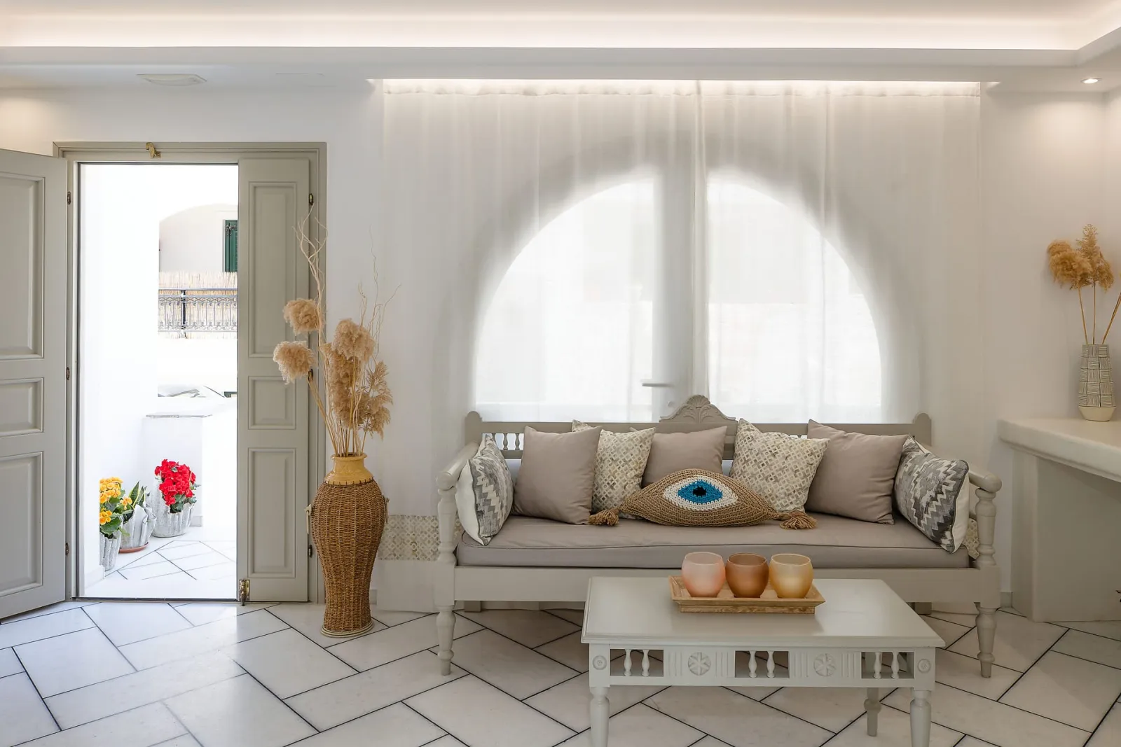 Villa Flora Naxos