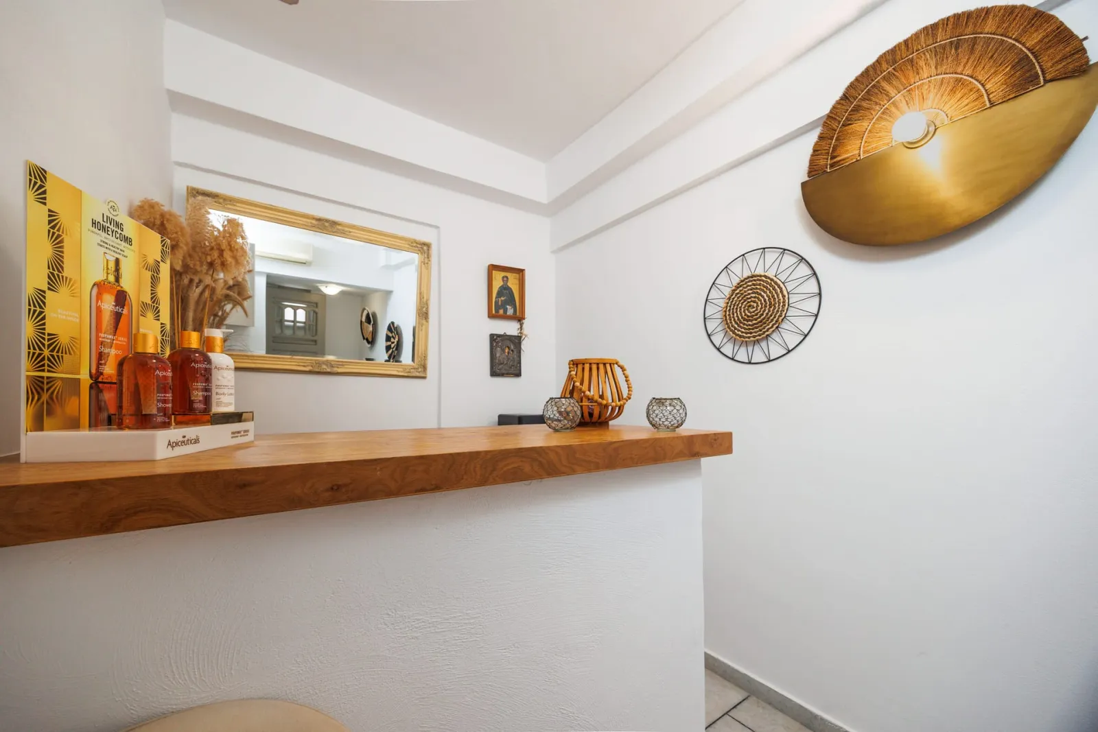 Villa Flora Naxos