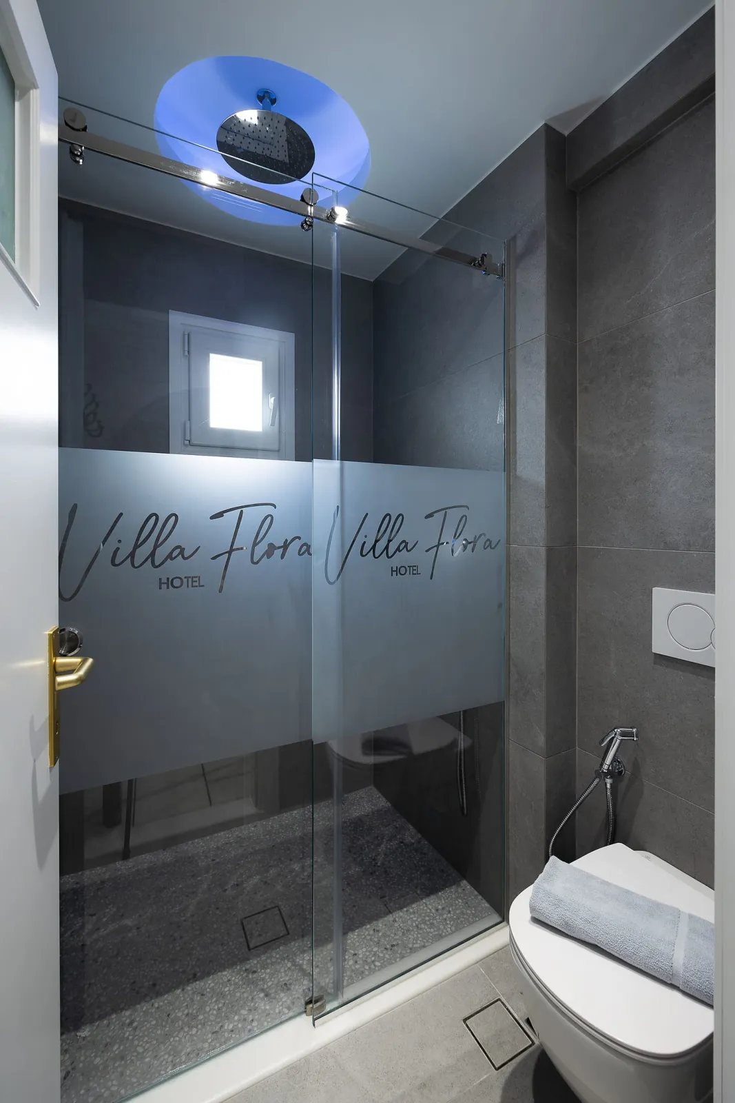 Villa Flora Naxos