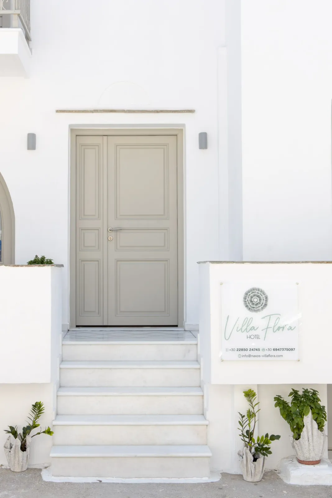Villa Flora Naxos