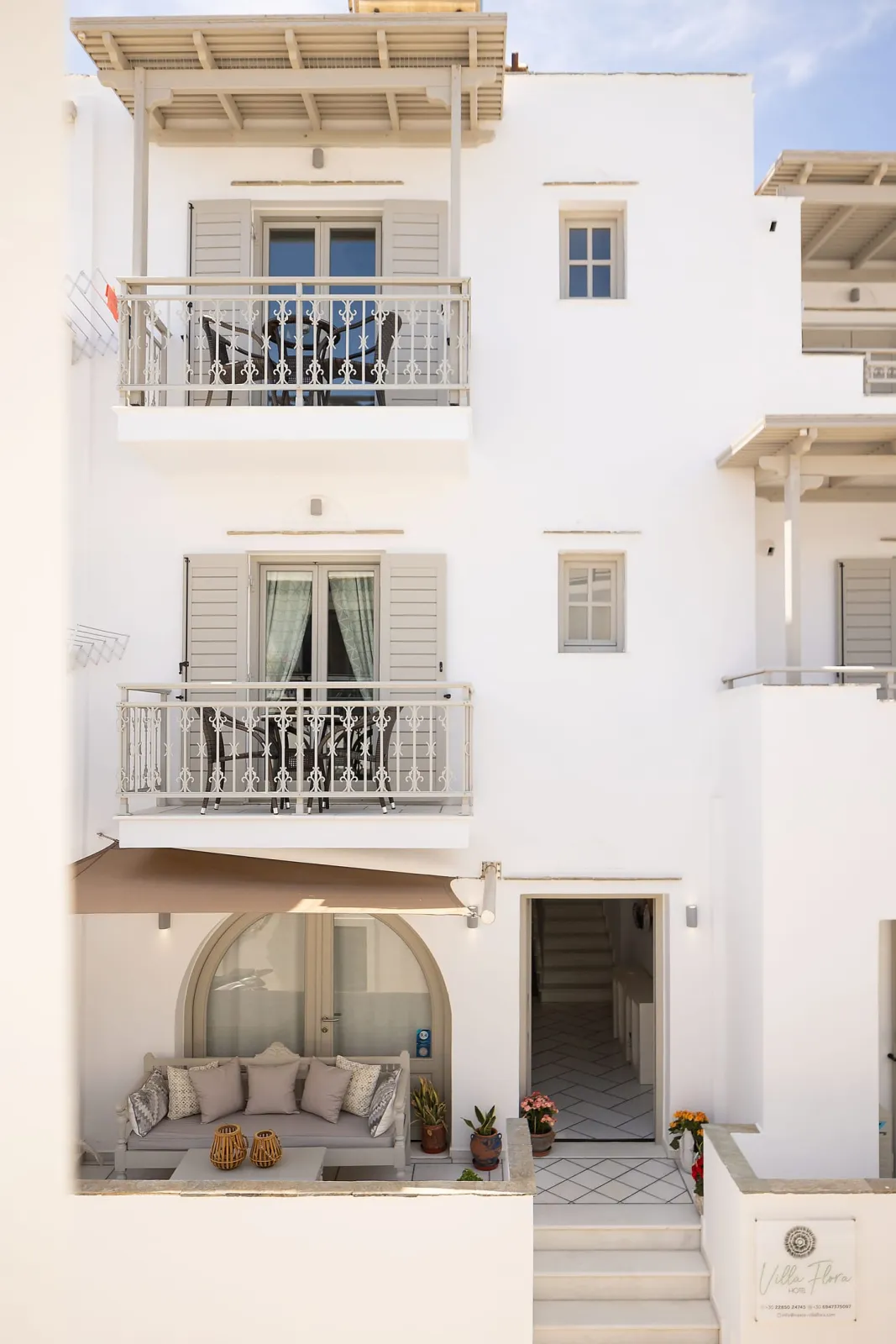 Villa Flora Naxos