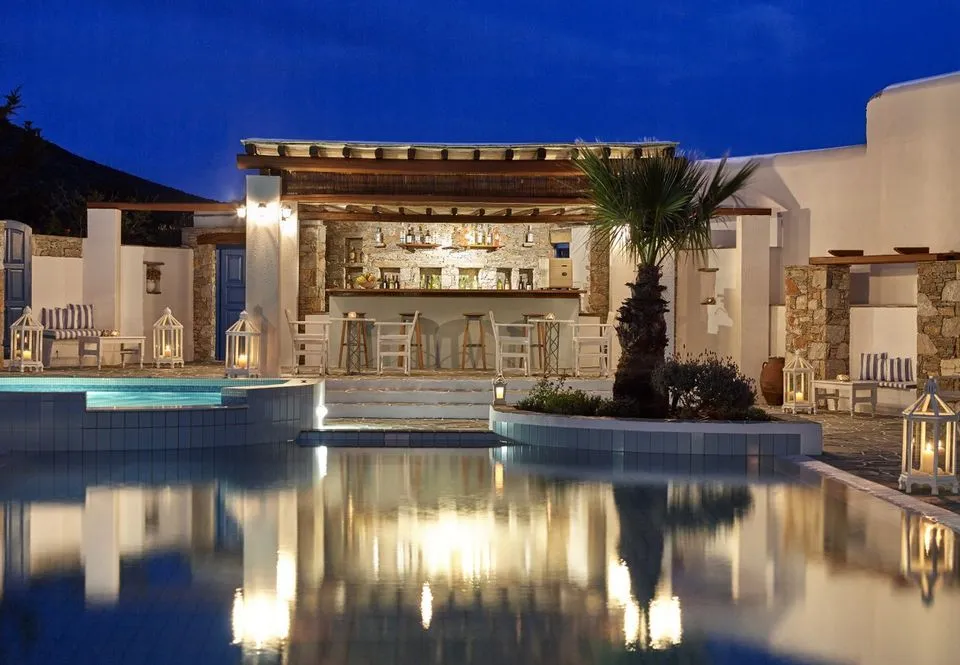 Folegandros Apartments