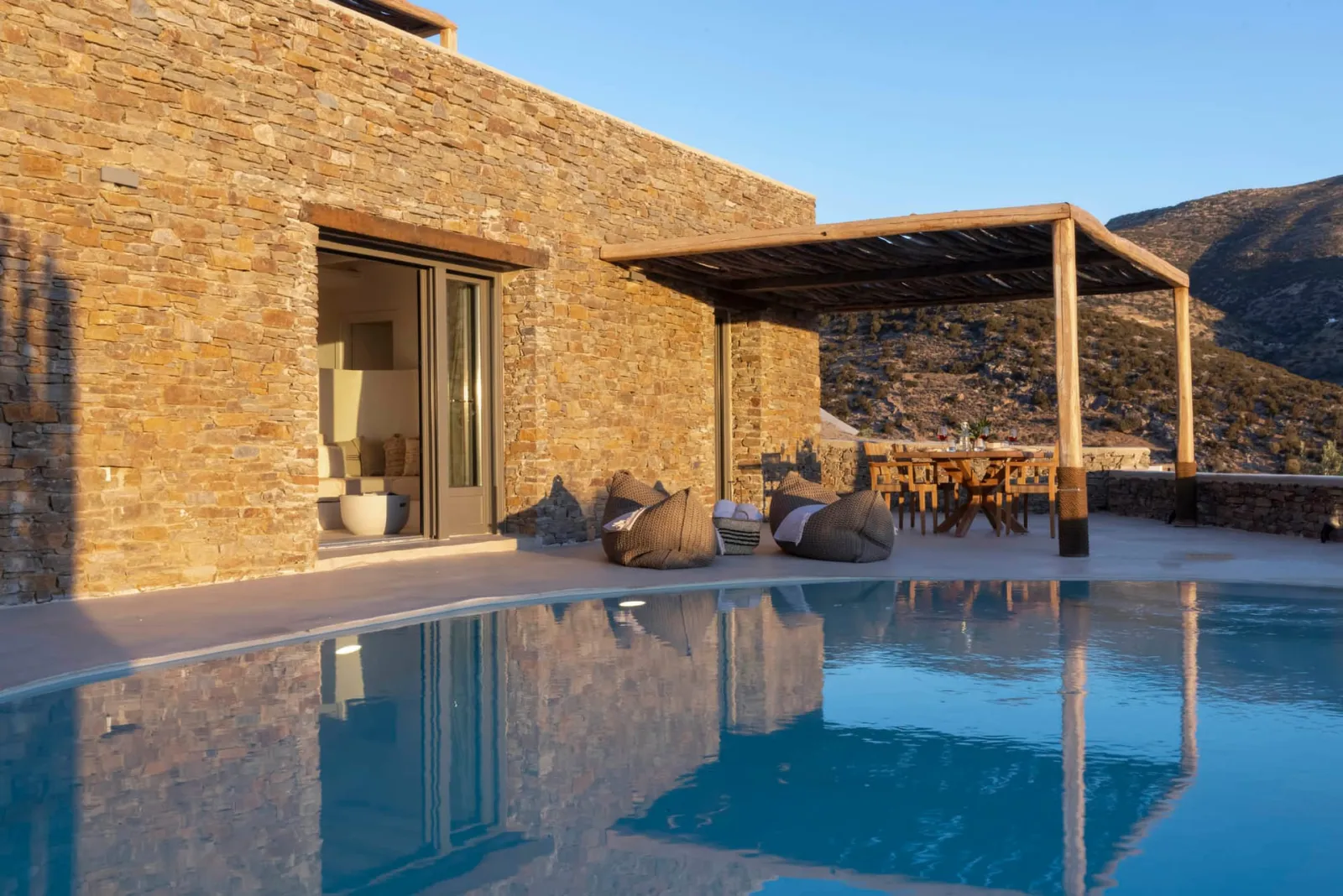 Fos Collection Sifnos