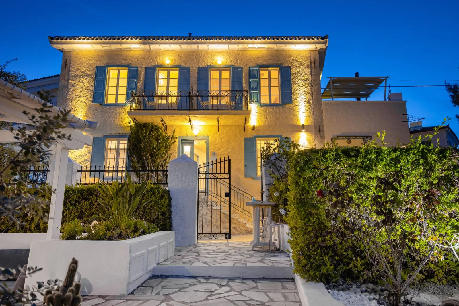 Galaxa Mansion