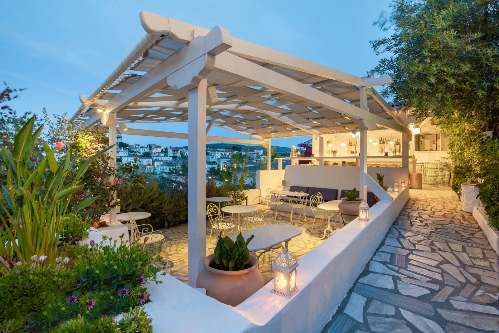 LYXNOS BAR