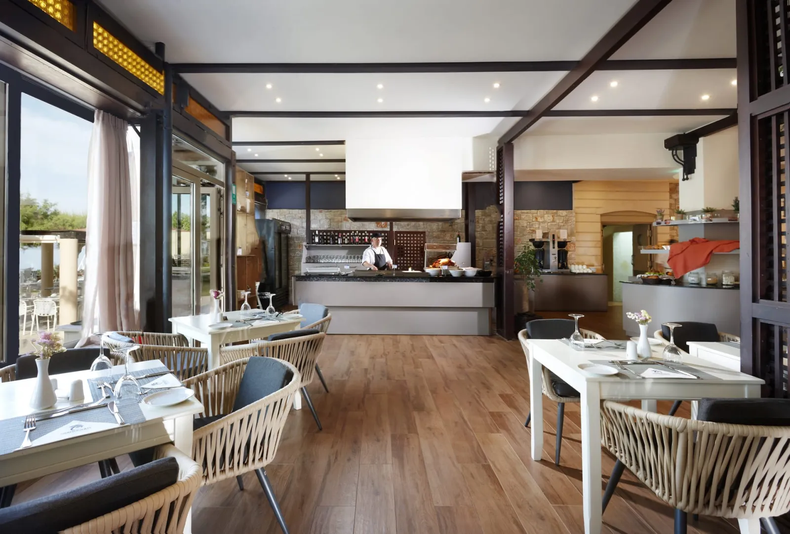 Beach Front Buffet Restaurant - Indoors