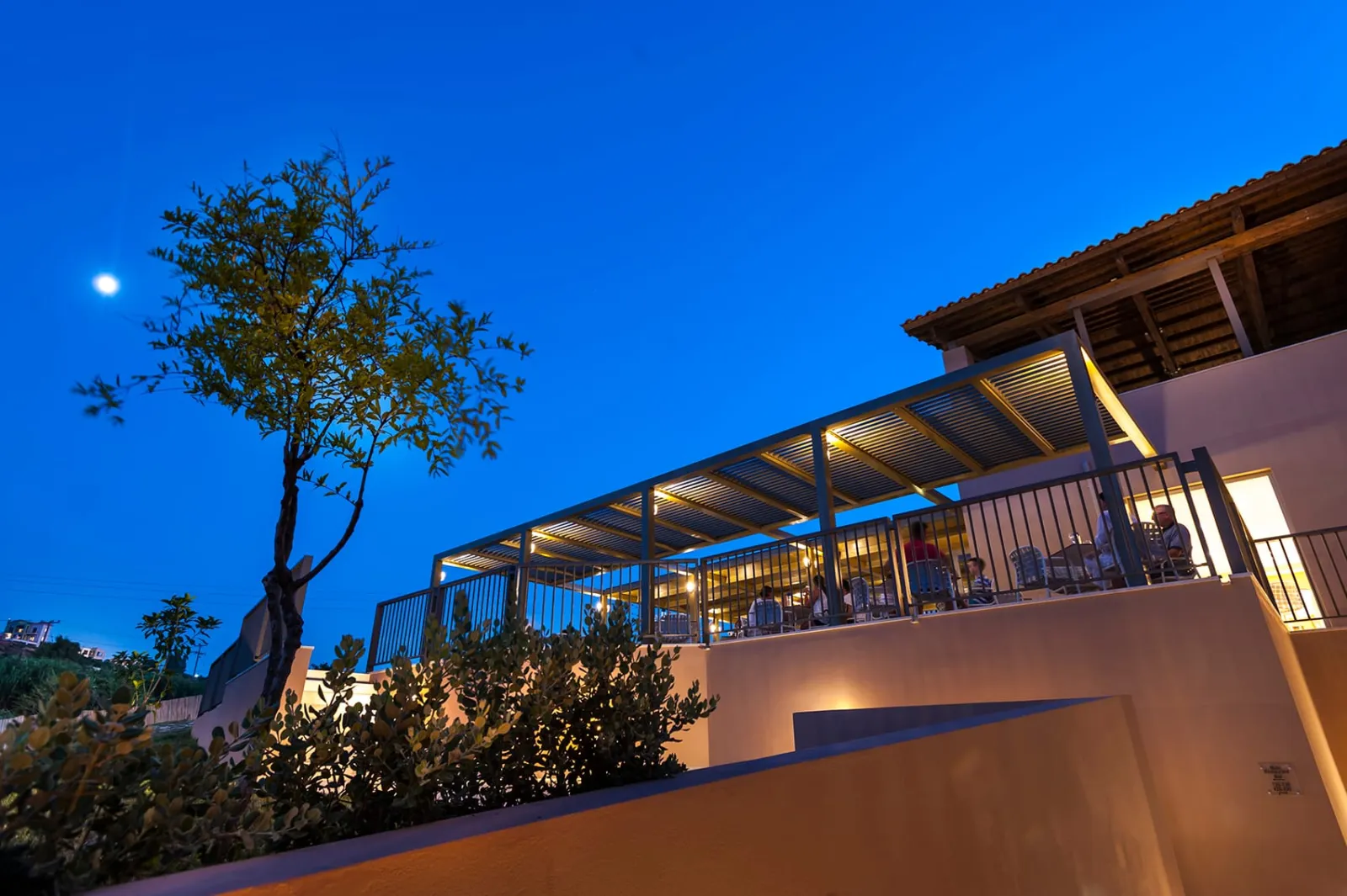 Thodorou Buffet Restaurant - Outdoors
