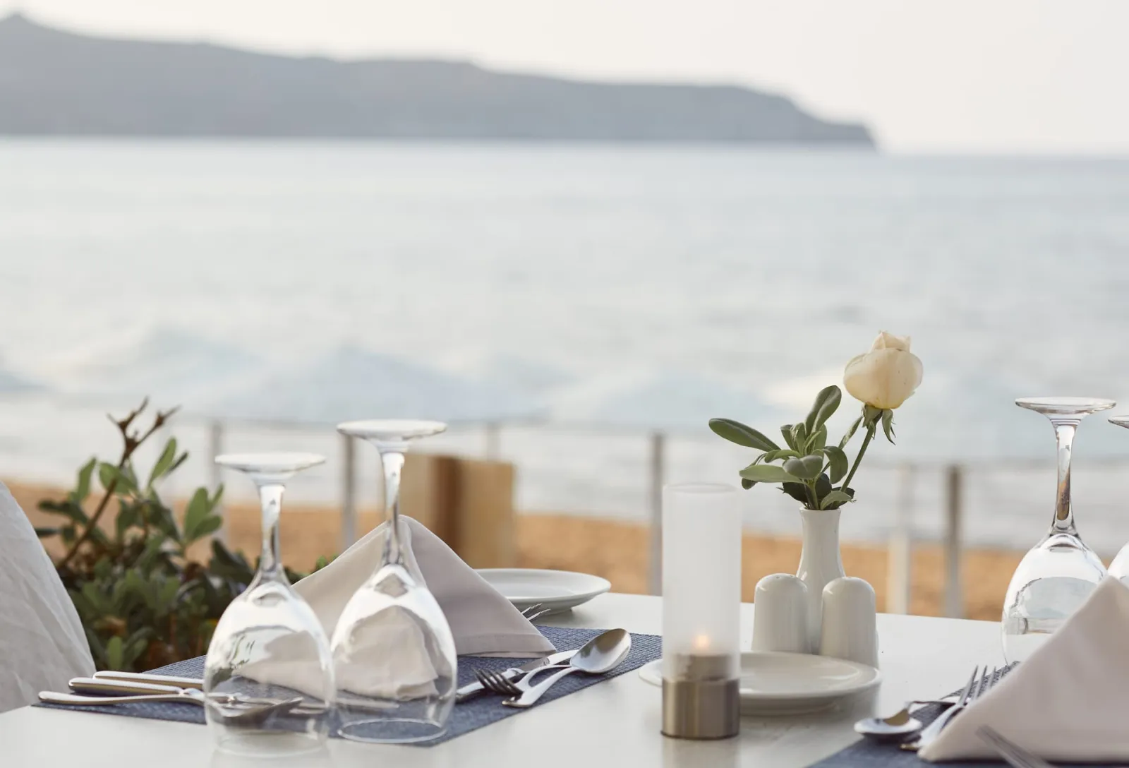 Azzurro Beach-Front A-La-Carte Restaurant