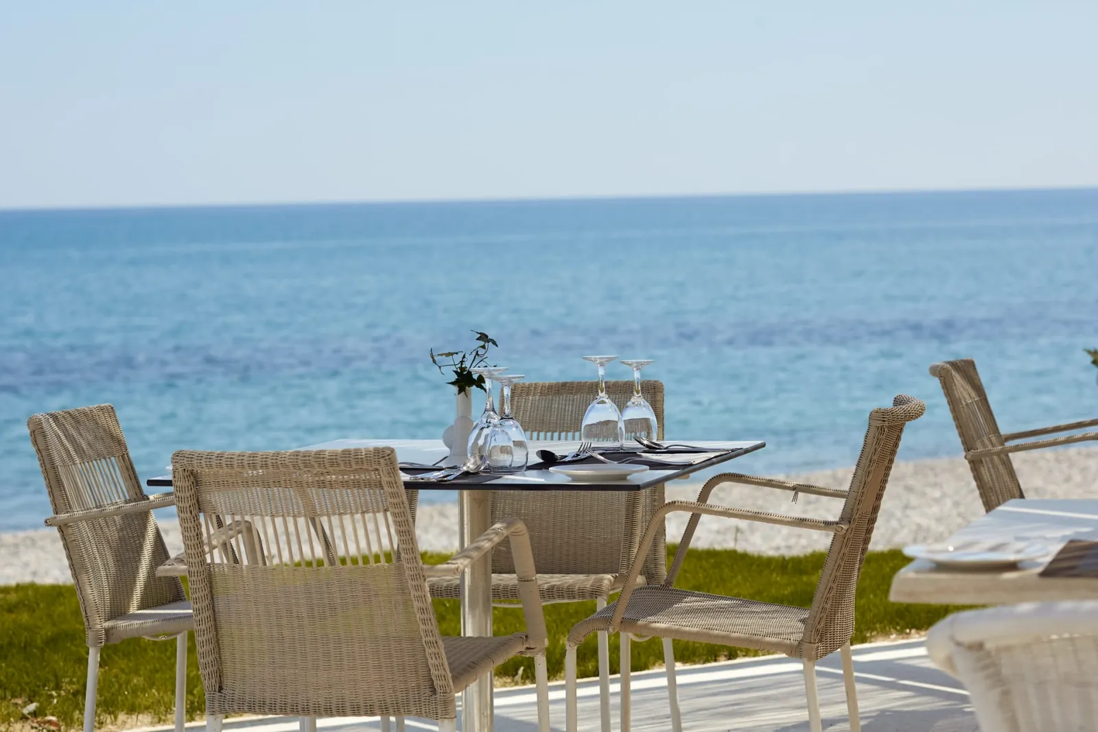 Main Buffet Restaurant - Sea Front Terrace
