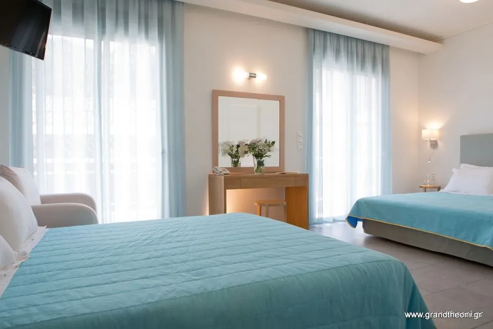 Grand TheoNi Hotel