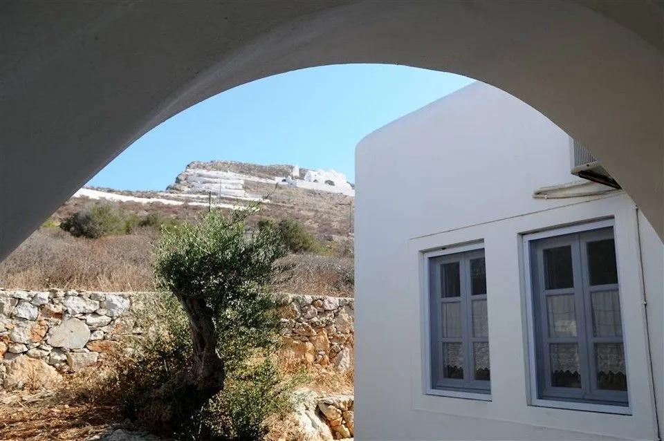 Haraki Traditional Houses