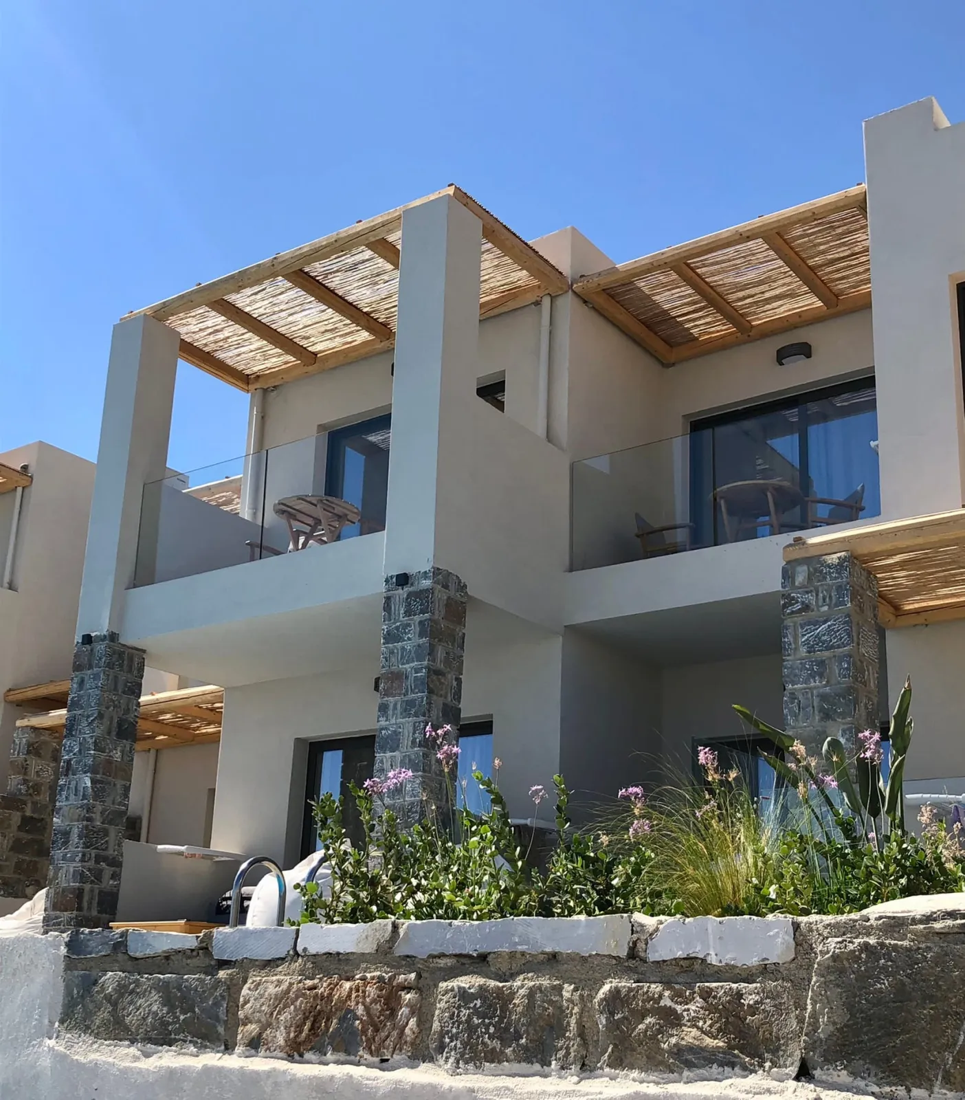 Helios Beach Hotel & Bungalows