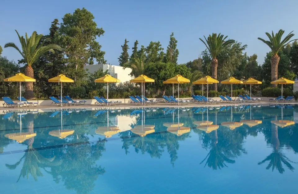 Kipriotis Hippocrates Pool