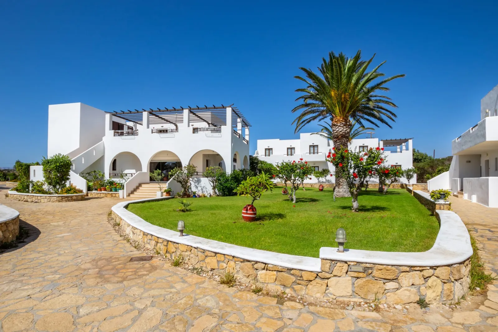 Irini Hotel
